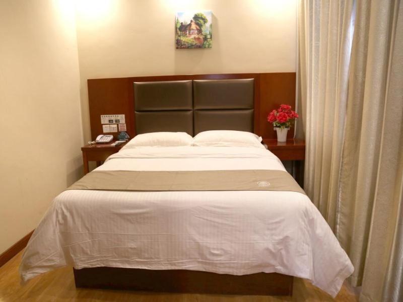 Greentree Inn Shandong Zaozhuang Shanting Jinkeguoji Yijiaren Business Hotel Exteriör bild